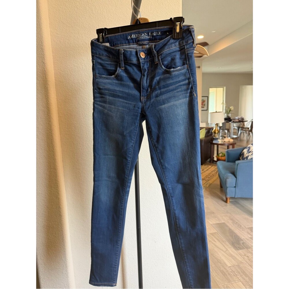 American Eagle Outfitters Women’s Super Stretch Dark Blue Skinny Jeans 6